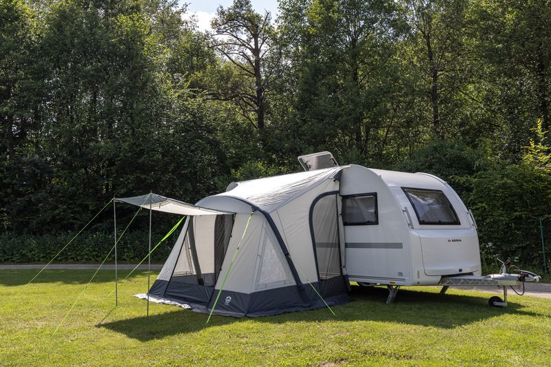 Aufblasbares Wohnwagen-Teilzelt One Beam 325